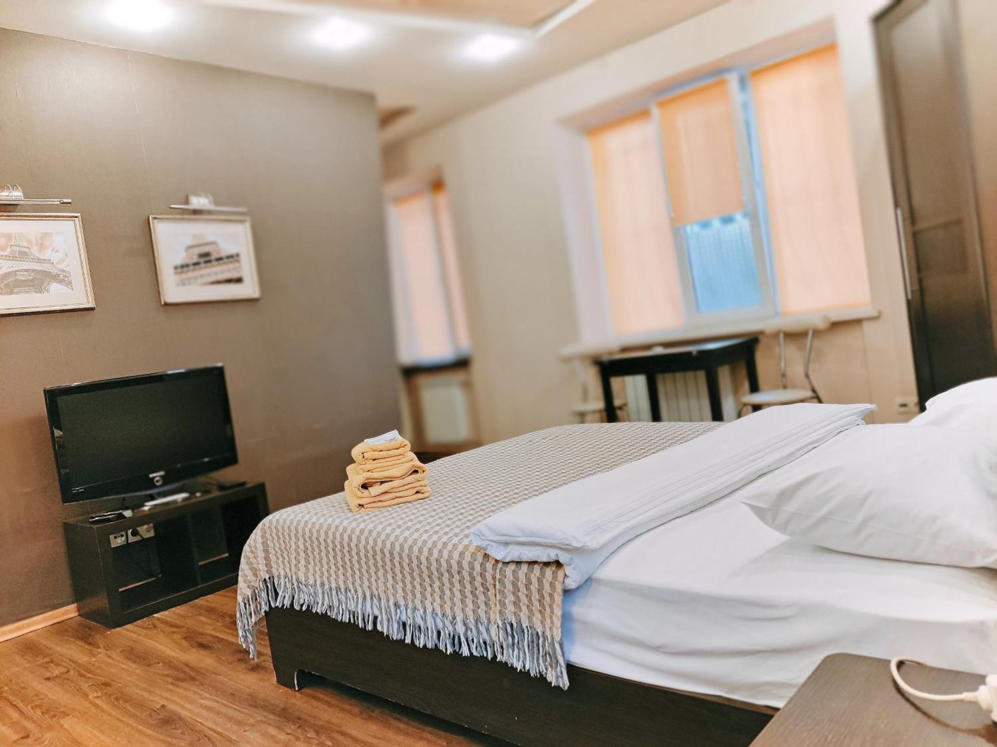 Real Home Apartmens - Podil Promenade Kiev Eksteriør billede