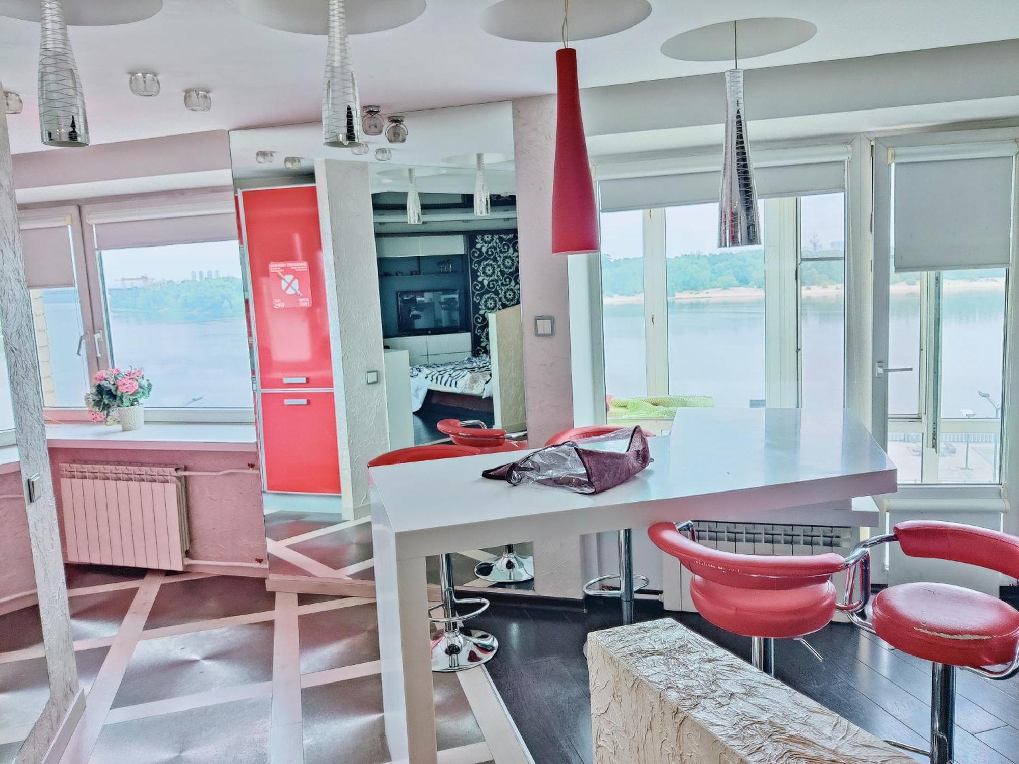 Real Home Apartmens - Podil Promenade Kiev Eksteriør billede